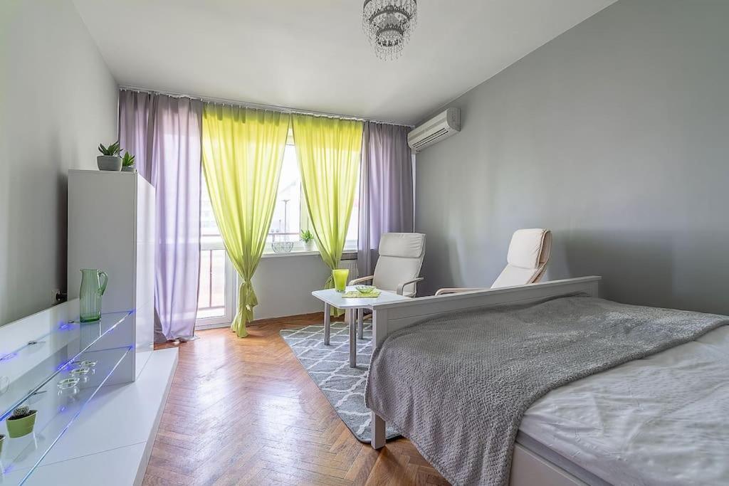 Central Station Gold Street Apartment Warschau Buitenkant foto