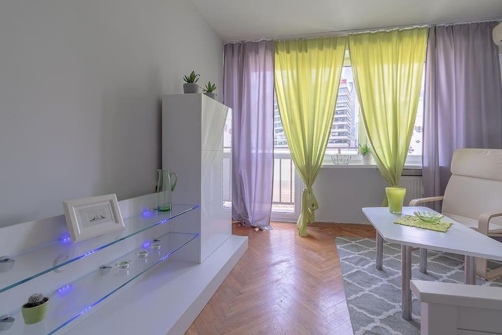 Central Station Gold Street Apartment Warschau Buitenkant foto